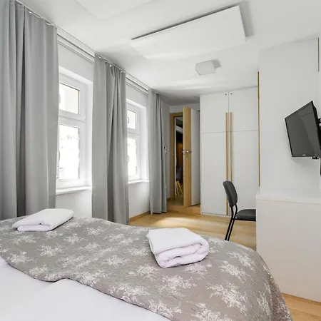 Monti 2 By Grand Apartment