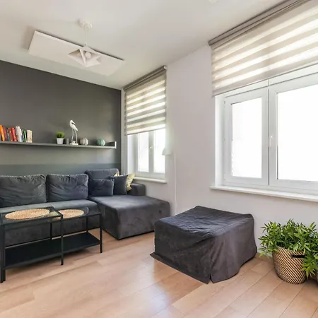 Апартаменти Monti 2 By Grand